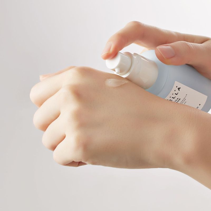 Serum-gel-facial-skin1004-Centella-Hyalu-Cica-Blue-Serum-50ml--4-.jpg